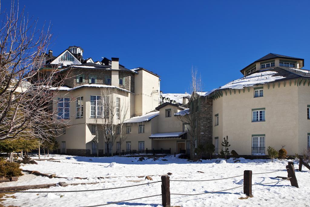 Hotel Apartamentos Trevenque Sierra Nevada Luaran gambar