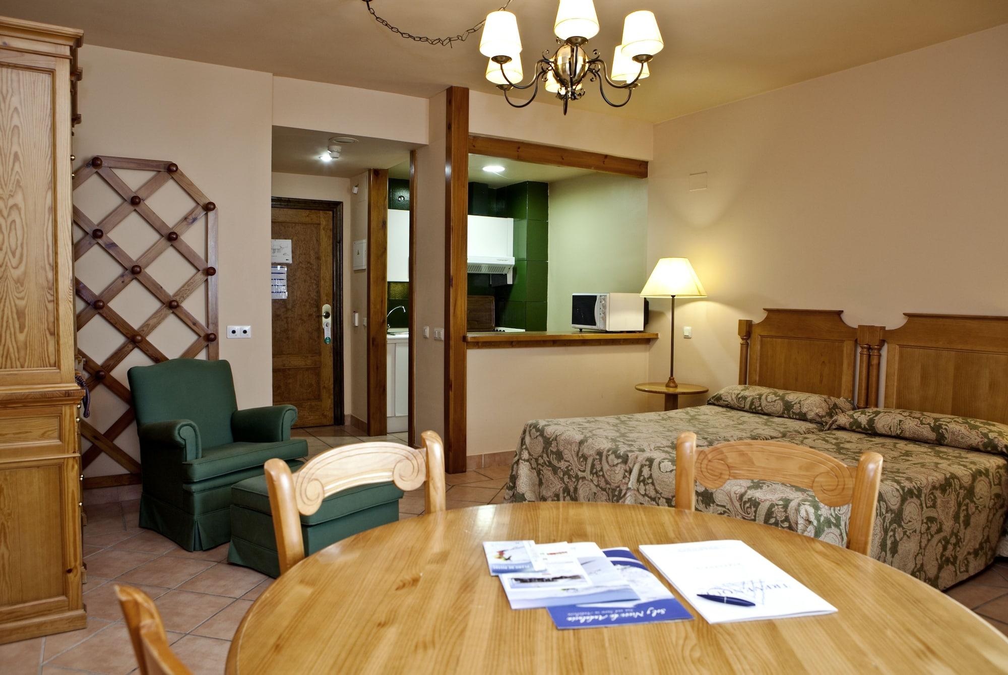 Hotel Apartamentos Trevenque Sierra Nevada Luaran gambar
